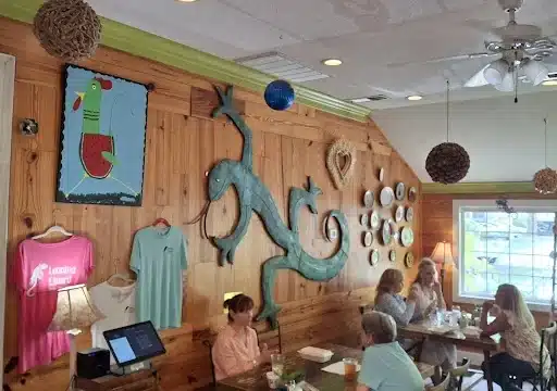 leaping-lizard-cafe-photo_10